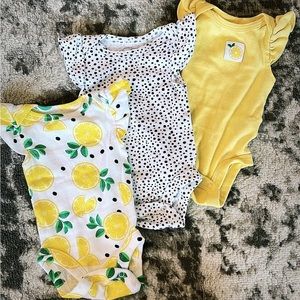 Set of 3 onesies for baby girl